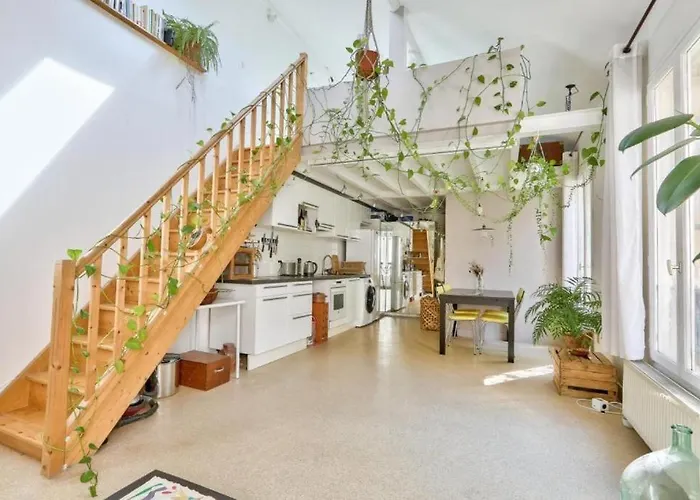 Calme Et Verdure A Appartement Parijs